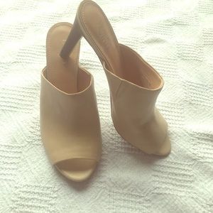 Franco Sarto open toed heels. Size 9.